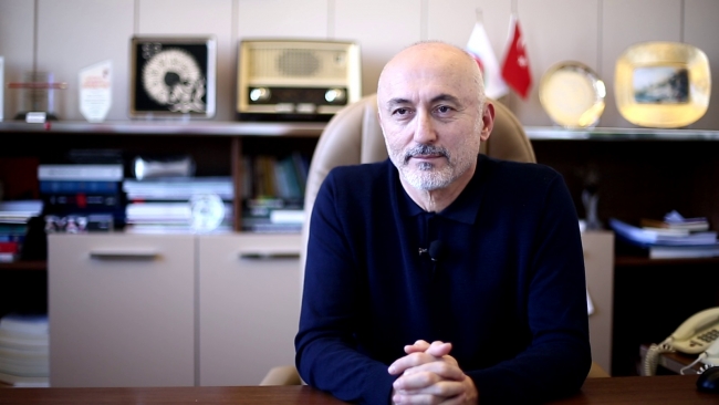 TRT İstanbul Radyo Müdürü Ali Fuat Gülmez.